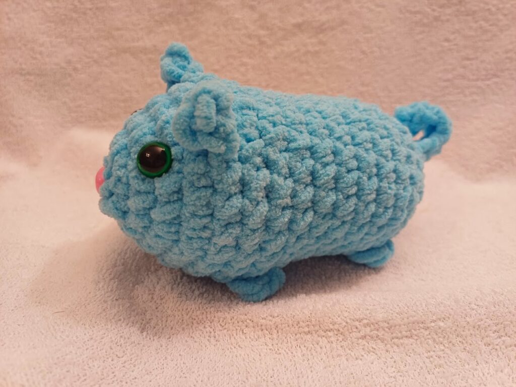 heegeldatud mänguasjad, heegeldatud kass, stressipall, käsitöö